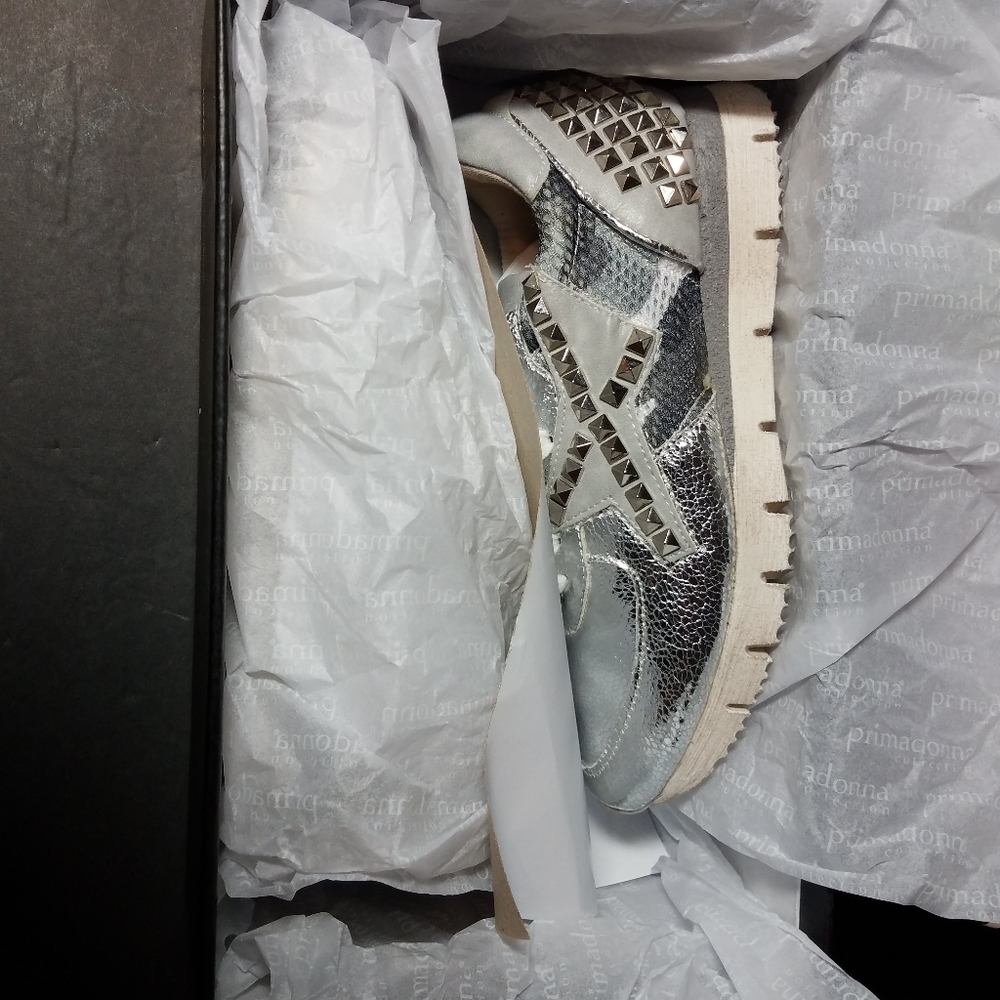 Primadonna Collection Sneakers Euro 36 and 41 camo
